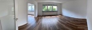 Freundliche und neuwertige 4-Raum-Wohnung mit gehobener Innenausstattung mit Balkon in Hof